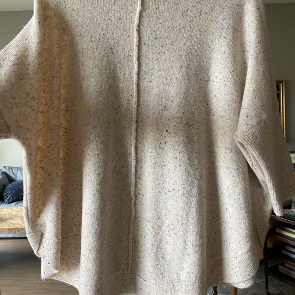 NWT - LOFT - Cape Mock Neck Sweater - Cream (tunic style) - Medium Petite - Picture 8 of 11